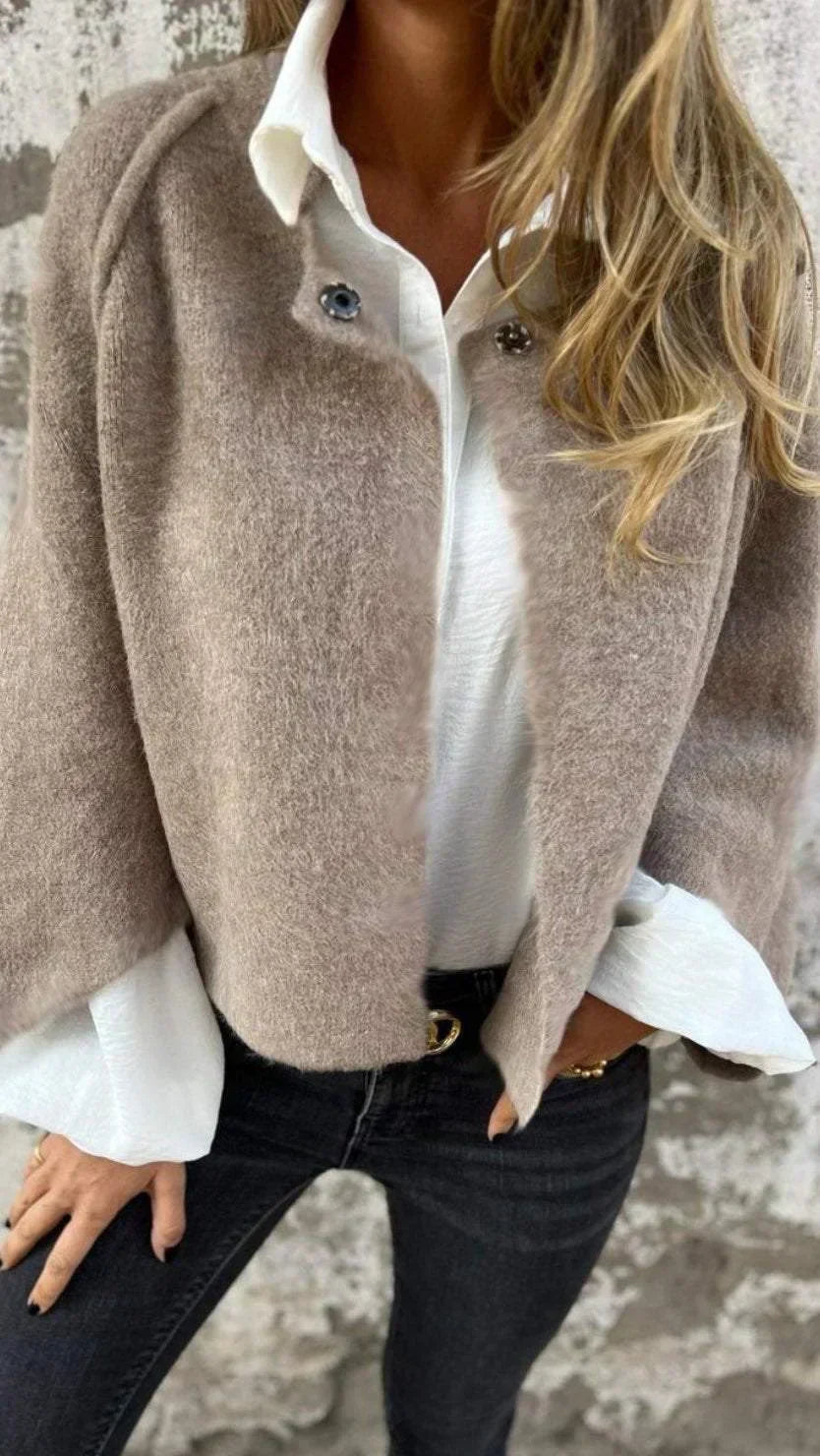 Tess - Premium Modern Wool Cardigan