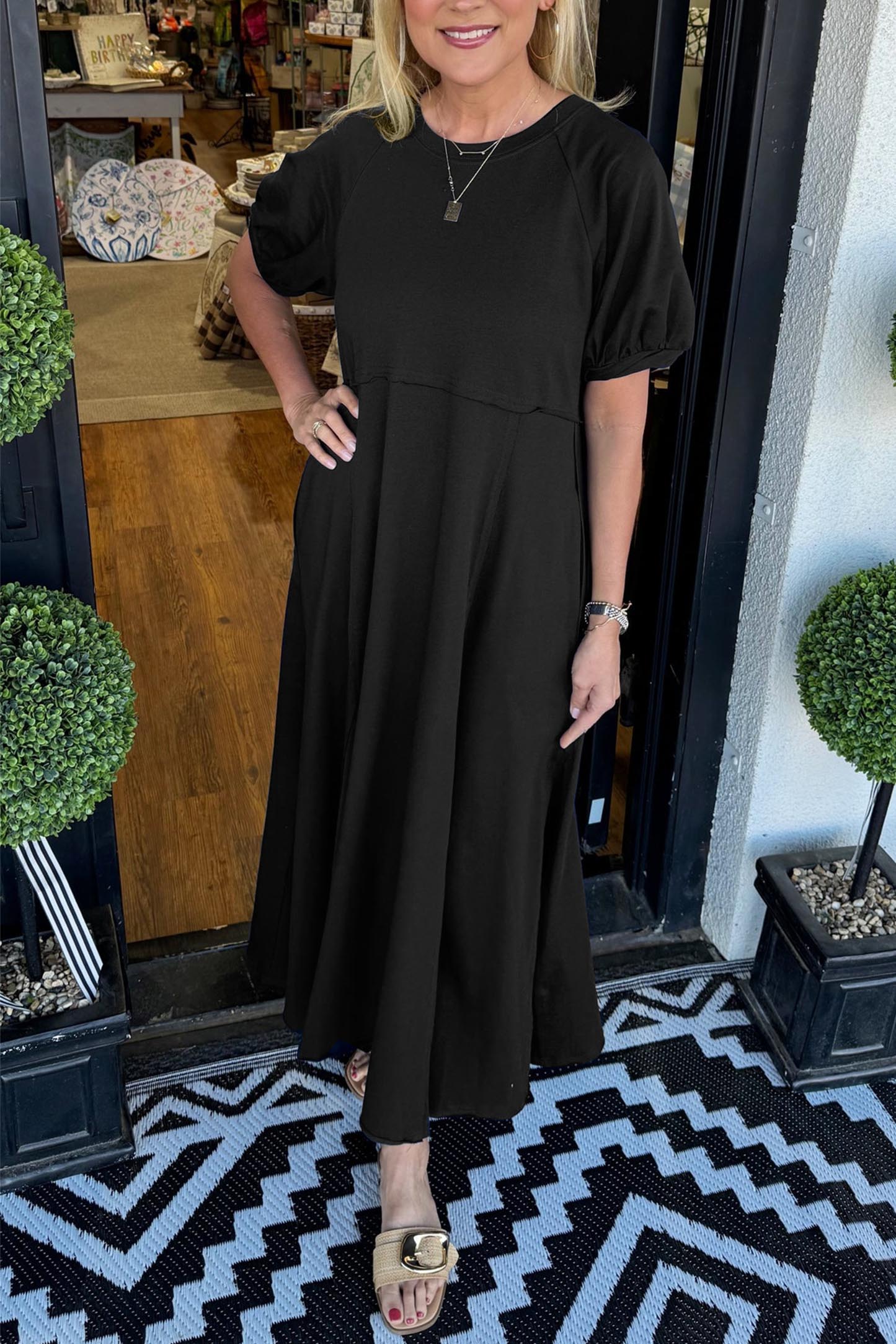 Holly | Chic Puff Sleeve Round Neck Maxi Dress