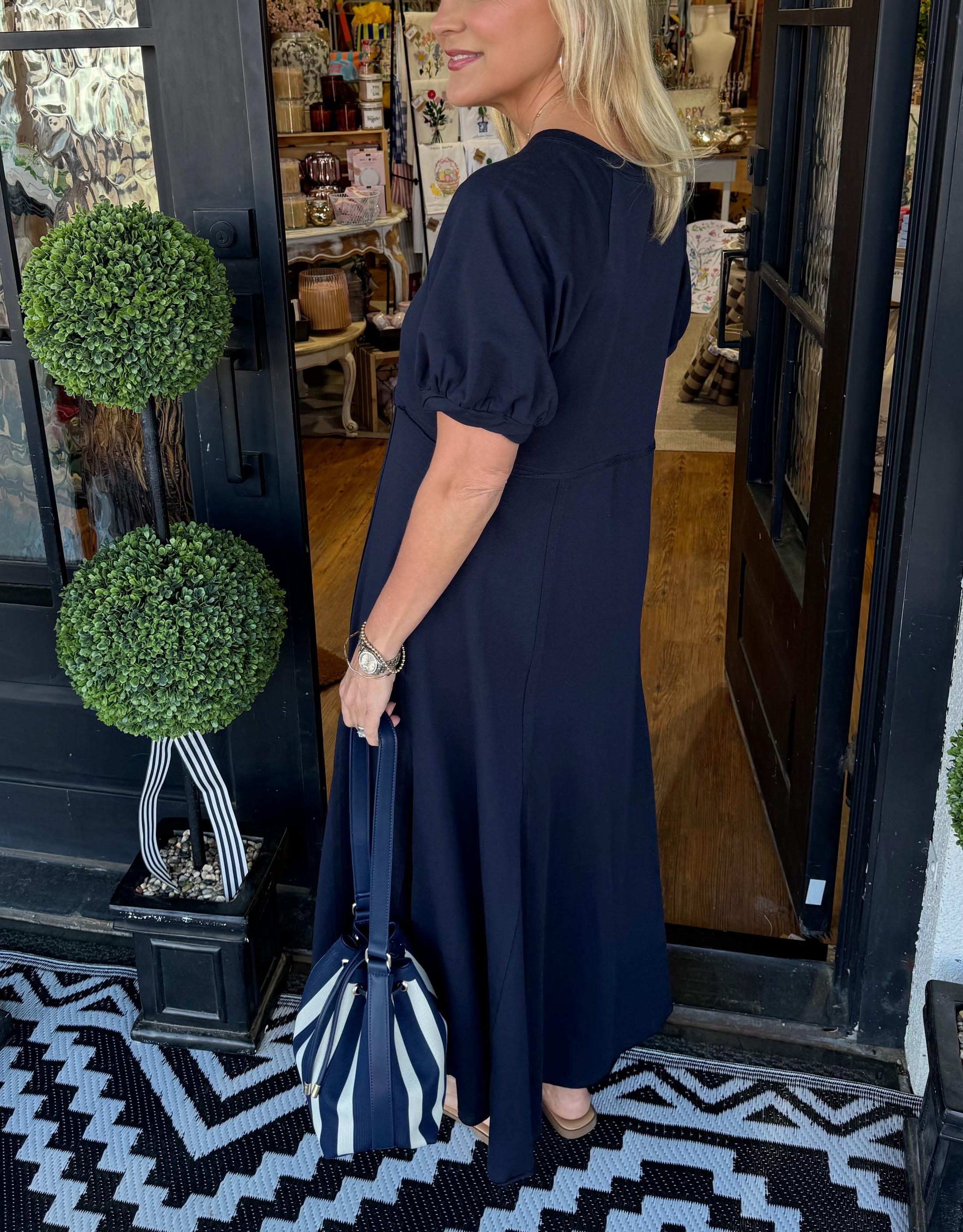 Holly | Chic Puff Sleeve Round Neck Maxi Dress