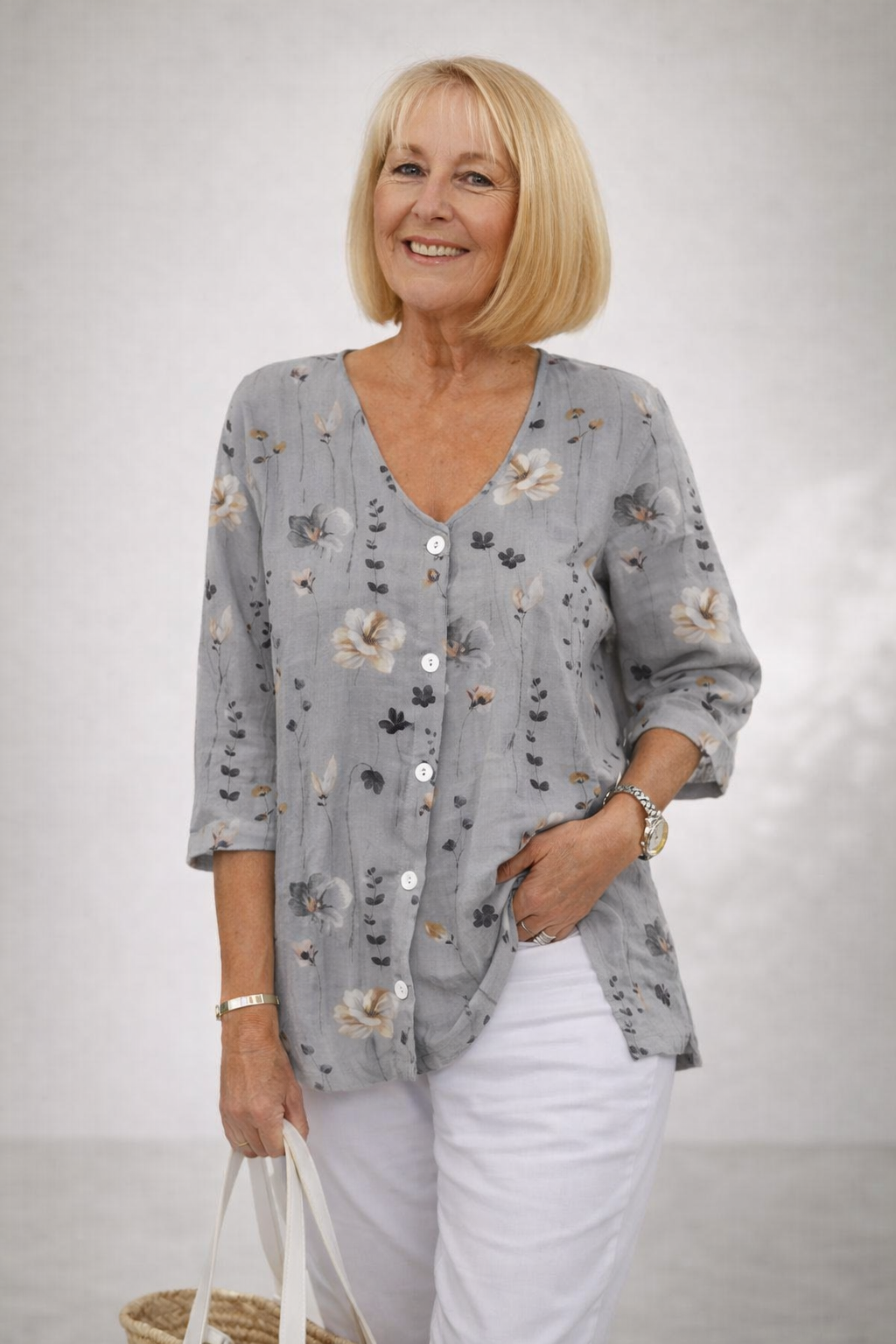 MARY | ELEGANT FLORAL BLOUSE