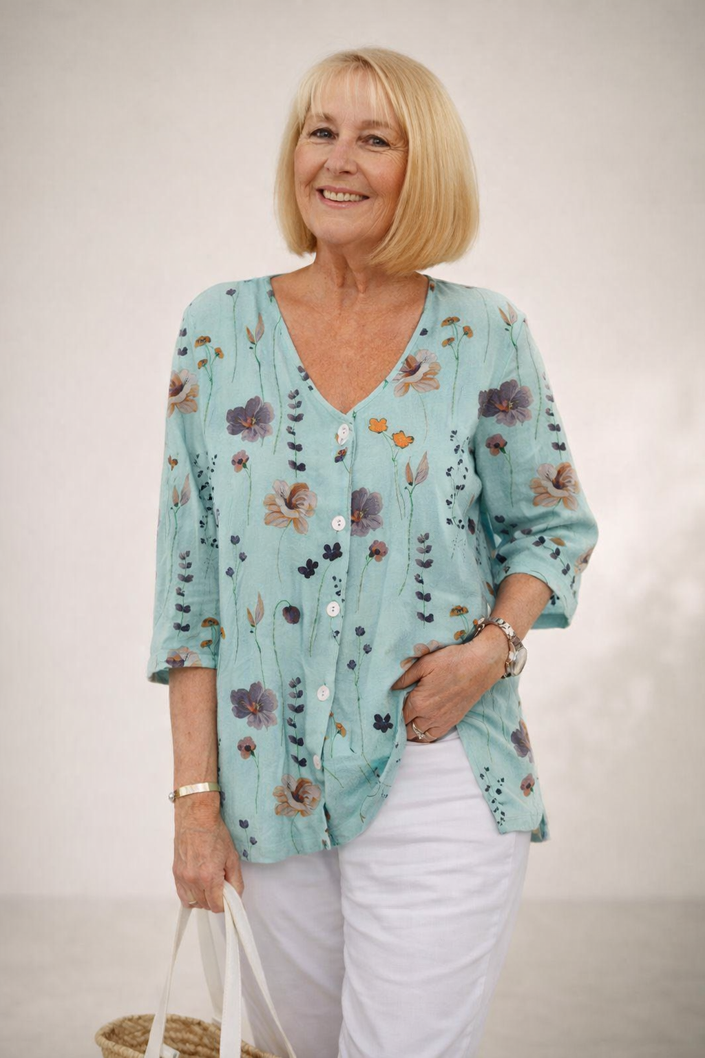 MARY | ELEGANT FLORAL BLOUSE