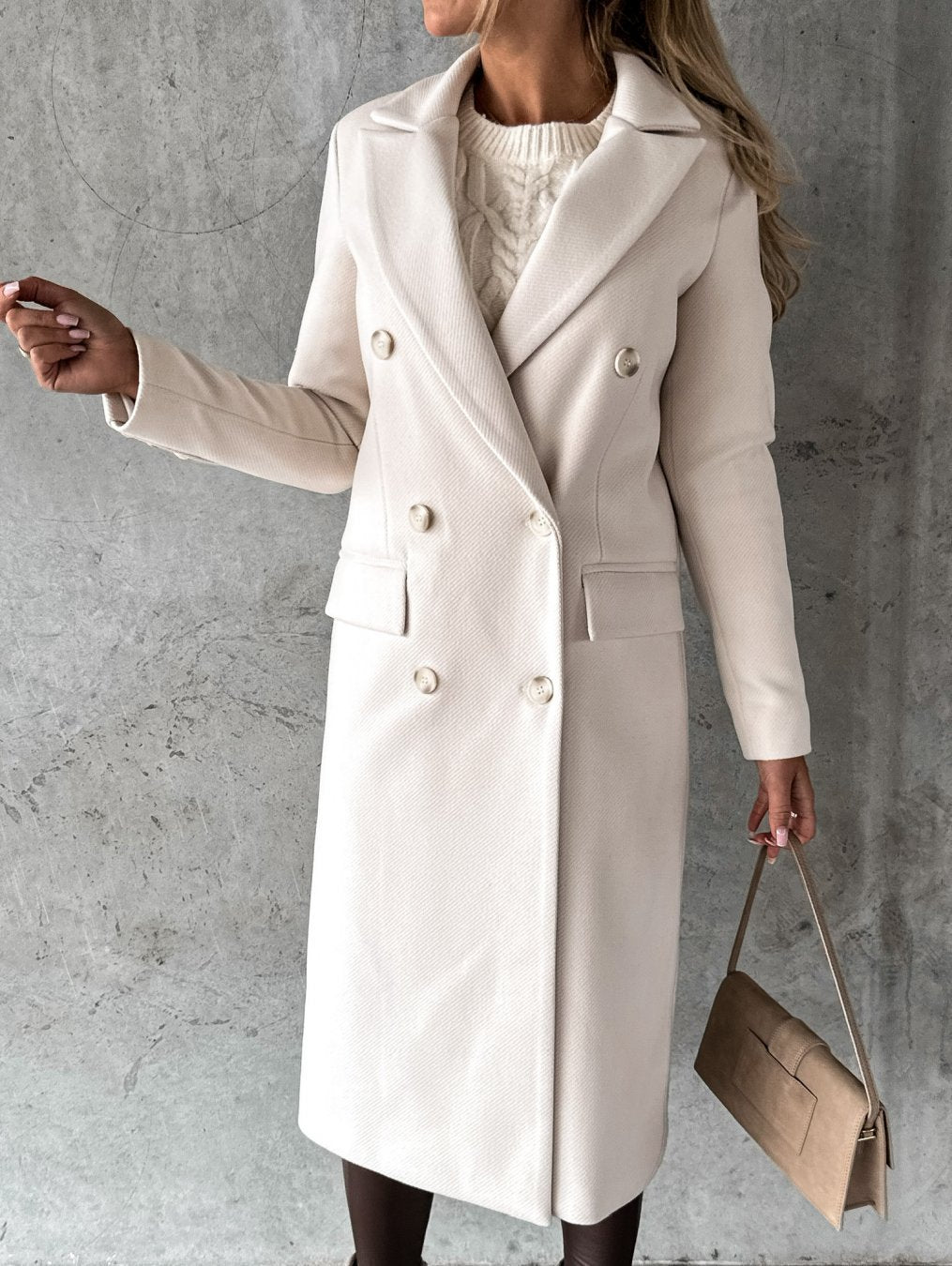 ZEVALISSEA – CLASSIC DOUBLE-BREASTED COAT