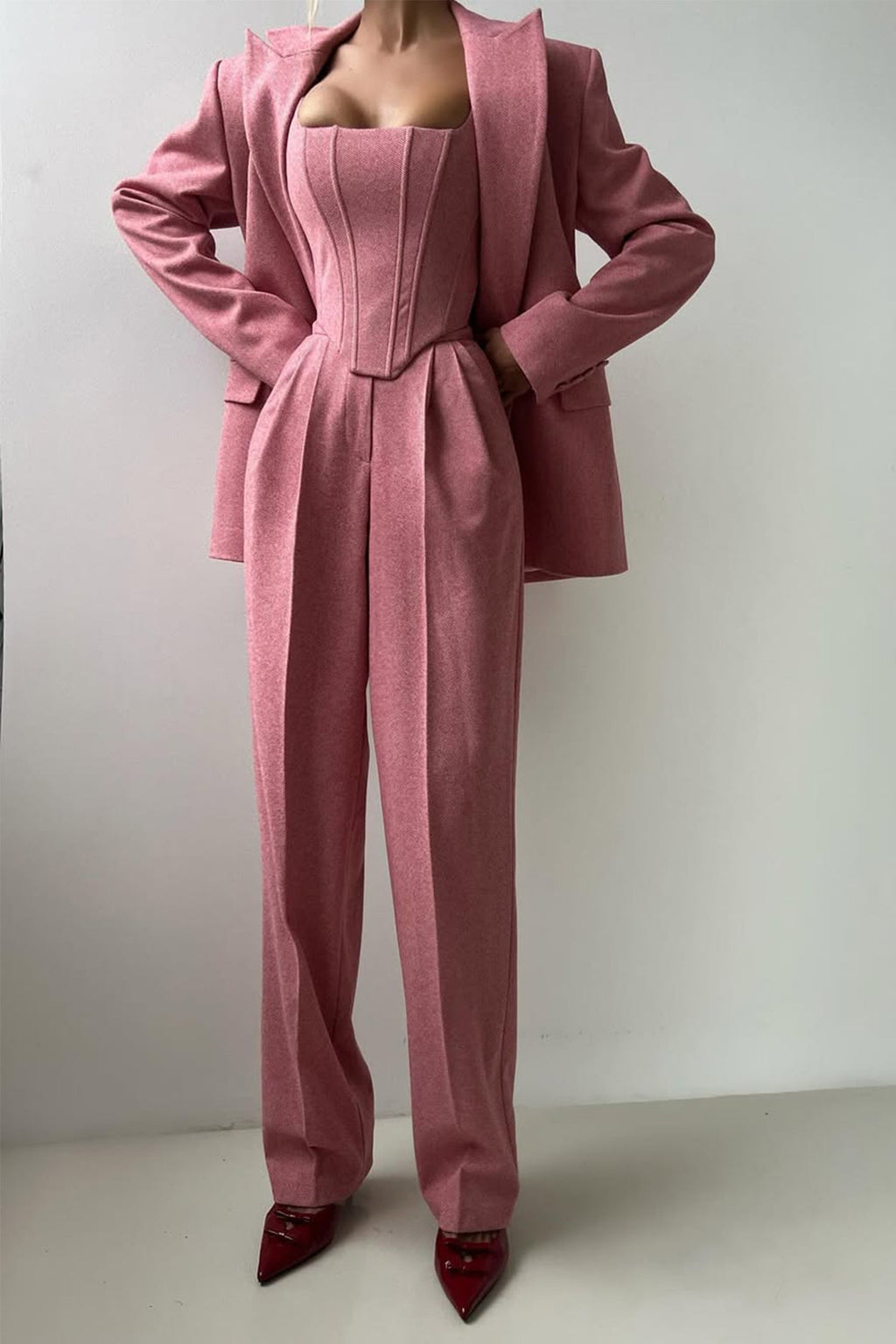 KIAVARA – THREE-PIECE SET WITH DOUBLE-BREASTED BLAZER