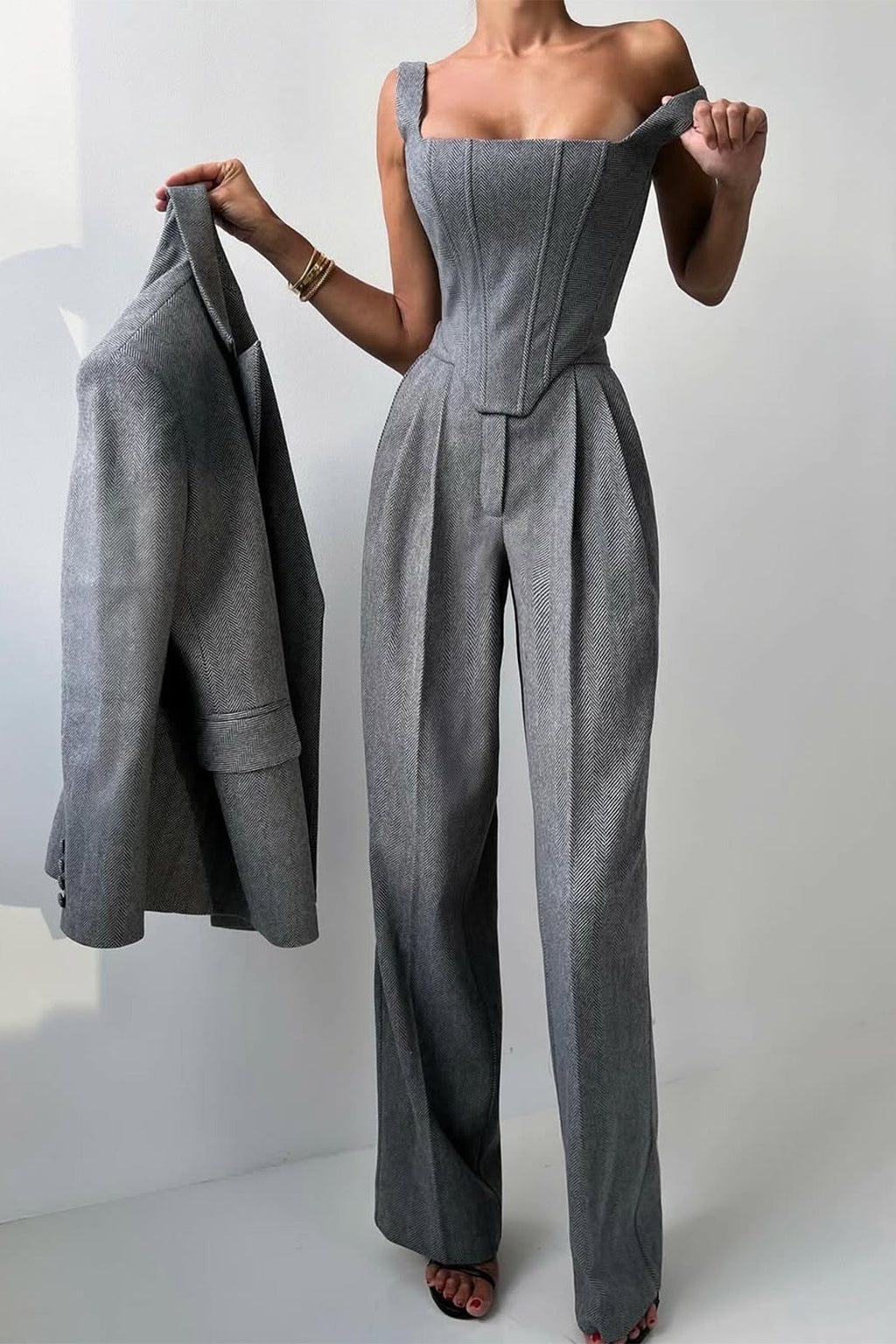 KIAVARA – THREE-PIECE SET WITH DOUBLE-BREASTED BLAZER