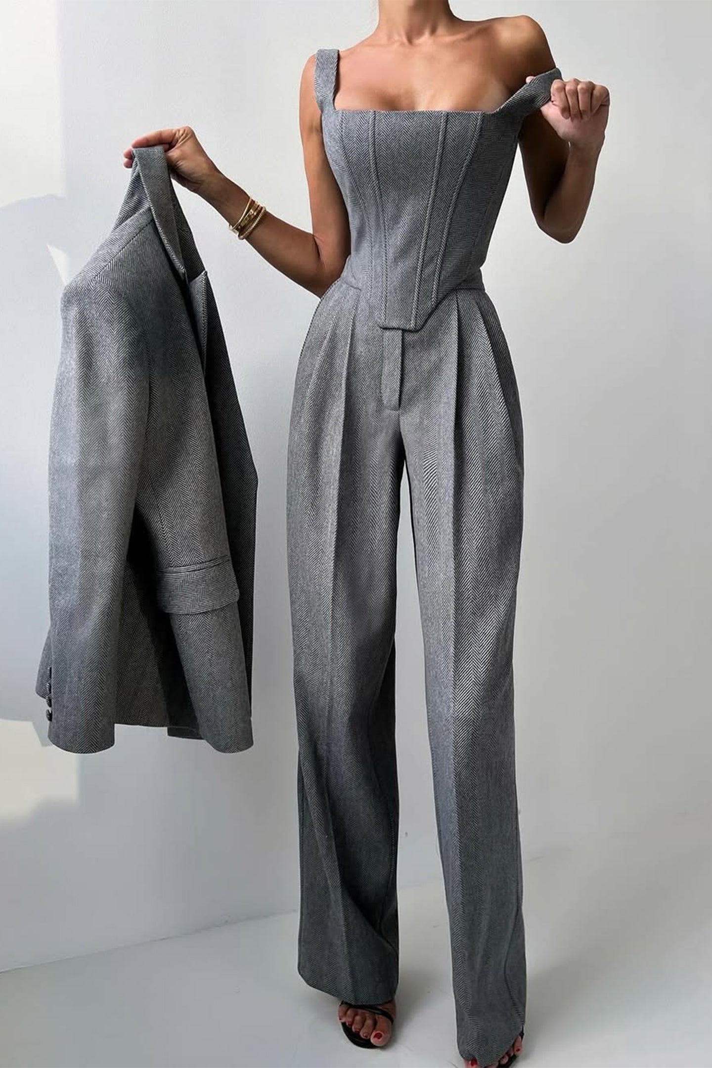 KIAVARA – THREE-PIECE SET WITH DOUBLE-BREASTED BLAZER