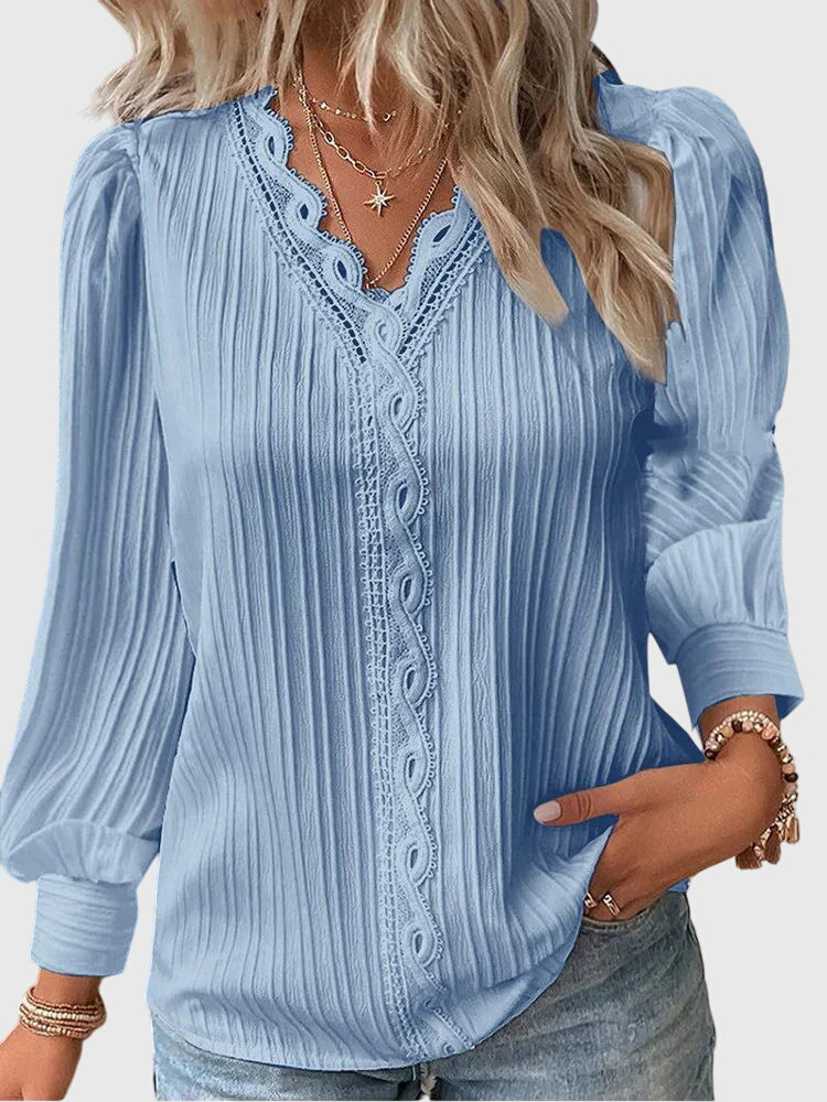 Robin | Elegant Pullover Blouse