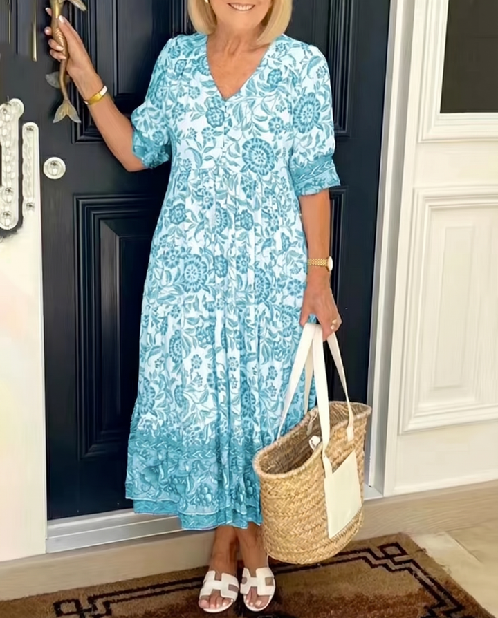 Kesha | Graceful V-Neck Floral